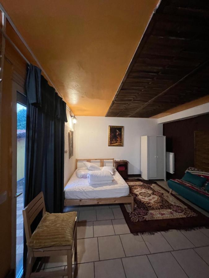 Chambres D'Hotes Sorrento Champs-Sur-Marne Exteriér fotografie